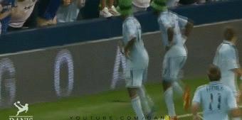 那些年我们看过的球,足球奇葩庆祝动作