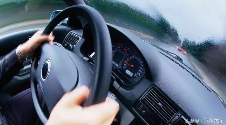 新手开车路痴怎么认路,新手开车路痴看不懂导航