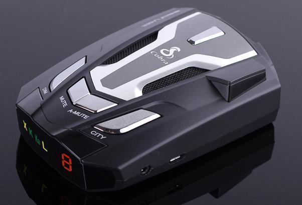 小车追尾自行车责任,轿车追尾自行车被撞