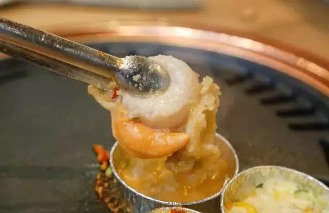 走一波,终于等到这家月销60W的人气烤肉店从市中心开到城南了!