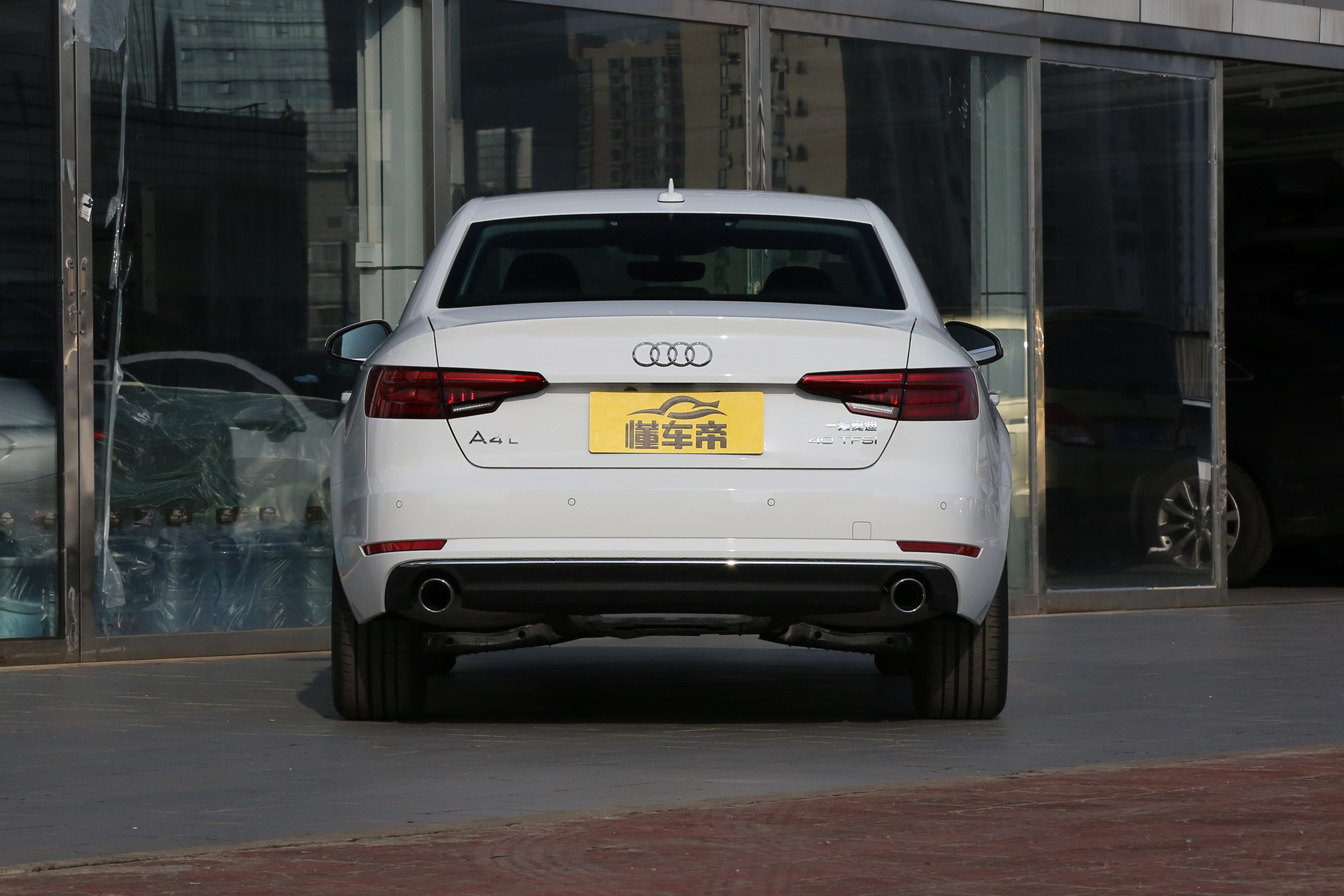 轻奢之选,豪华中型车奥迪a4l