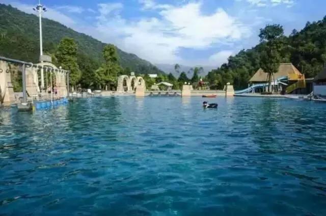 广东第一硫磺温泉度假村,广东自然生态温泉