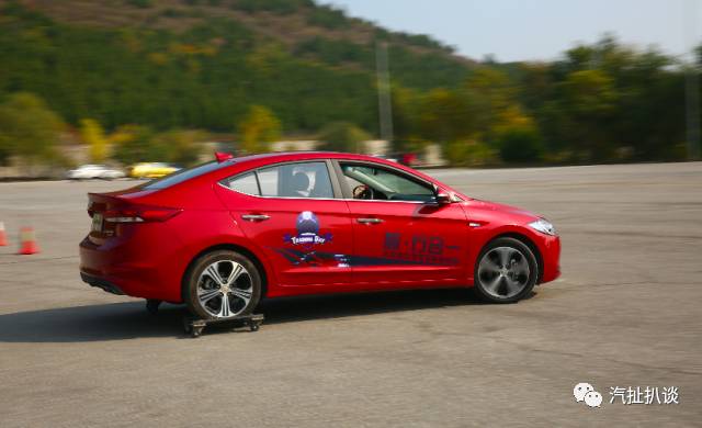 在警界“黄埔军校”,跟随靠谱的车王体验靠谱的北京现代