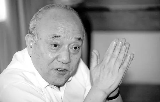 闀囨睙璐㈢粡鏃╂姤,闀囨睙娴风坏涓婚鍏洯