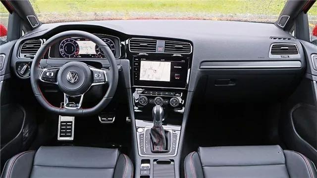 那一抹发自灵魂的疯狂与陪伴，43年来从未变过