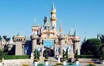 北京地铁13号线到首都机场,五号线换乘首都机场只需1分钟