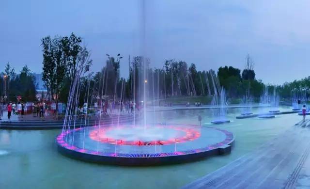 60个10万+顶豪下，北京中产如何寻找“懂你、懂生活”宜居小镇？