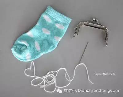 旧物改造袜子教程,婴儿宝宝旧袜子废物利用做手工