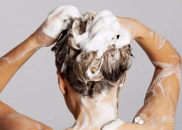 天天洗头洗发水有没有必要买好的,只用清水洗头不用洗发水会怎么样