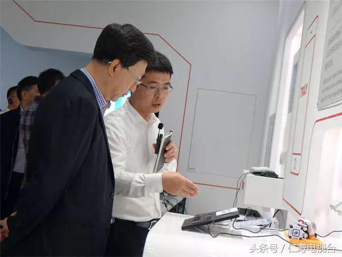 信利项目到底有多牛？市长带队亲赴广东告诉你答案！