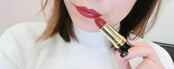 露华浓黑管口红好用吗,闭眼买口红色号