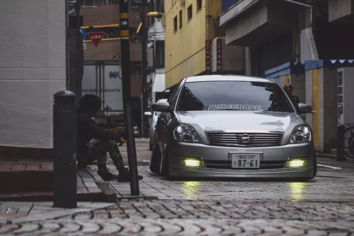 这部老天籁不但要做“移动大沙发”，还要当个大佬座驾！