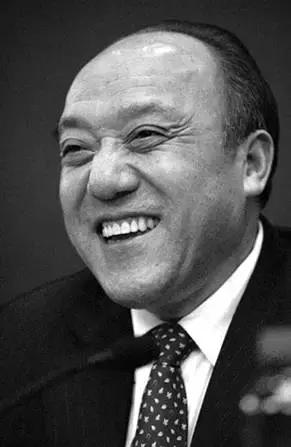 鲁冠球是什么病逝世的,鲁冠球哪年死的