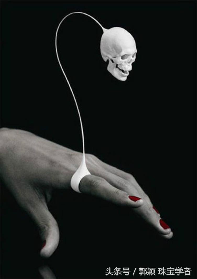 万圣节｜想“作妖”？有了它你就是PartyQueen！