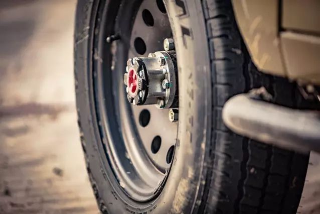 花8万买一辆二手车,花8万买个路虎