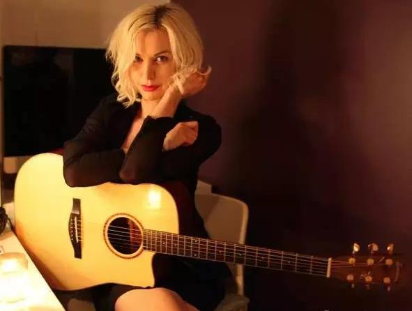 吉他红松和白松,古典吉他红松好还是白松好