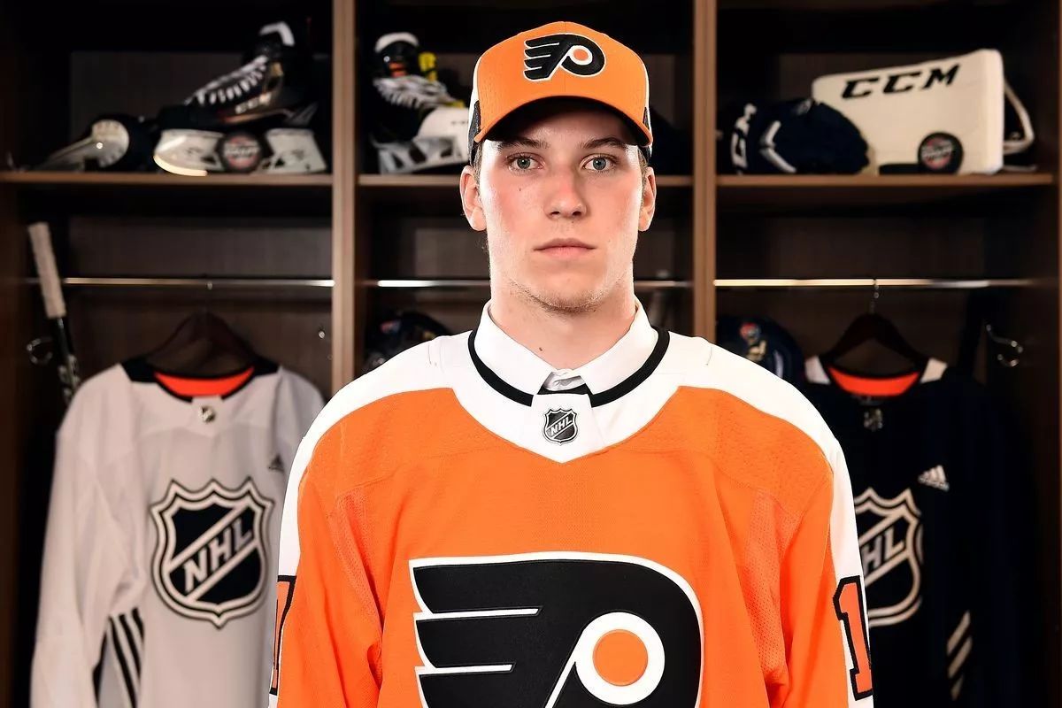 我家牛人多，所以我低调，我是最冷酷的NHL新秀：诺兰·帕特里克