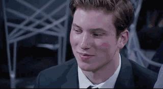 我家牛人多，所以我低调，我是最冷酷的NHL新秀：诺兰·帕特里克