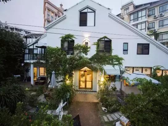 来三亚必住的海边客栈,来三亚住哪个民宿