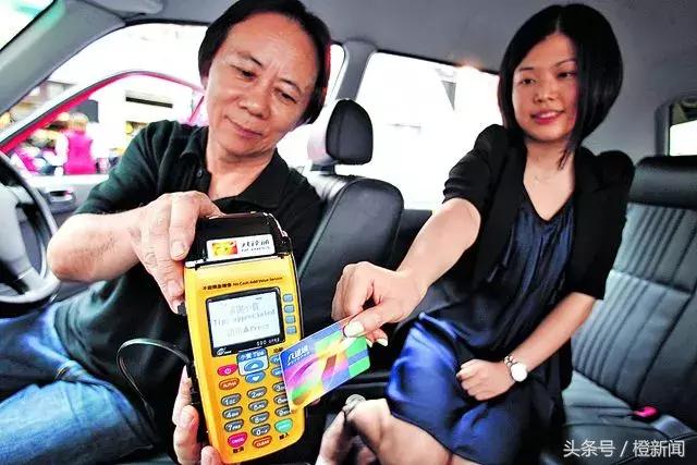 让出租车大佬们低头有多难？