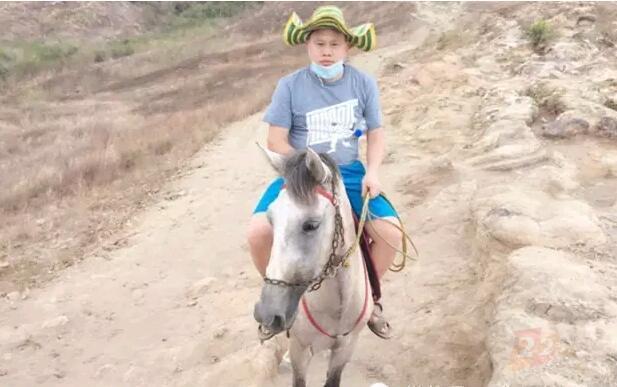 域名想要卖高价就得靠公司！大佬行长大六位卖出3声母fkw.com！