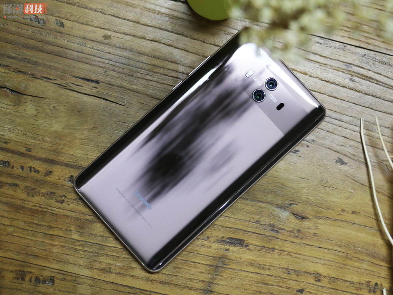 华为mate10深度上手体验,用了一年的华为mate10感觉如何