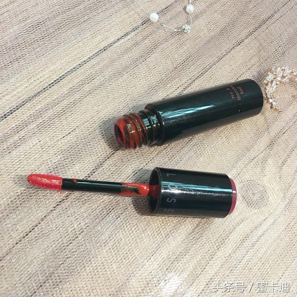 mac水漾口红色号韩系推荐,镜面口红韩系哪个好看些