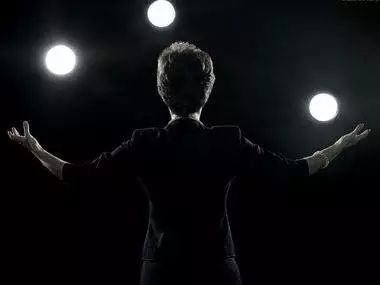 周星驰经典喜剧九品芝麻官国语,周星驰演绎九品芝麻官笑点连连