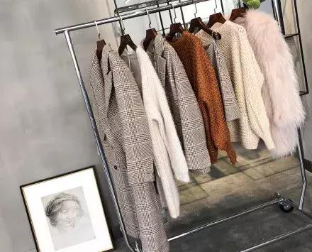 马伊琍大衣造型,高级感风衣女马伊琍同款