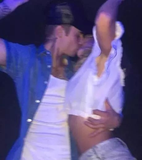 赛琳娜贾斯汀比伯撕破脸,比伯赛琳娜撕破脸