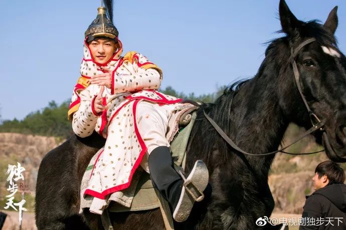 从秦始皇到皇太极,他演电视剧把历史学了个遍,可以转行当老师了