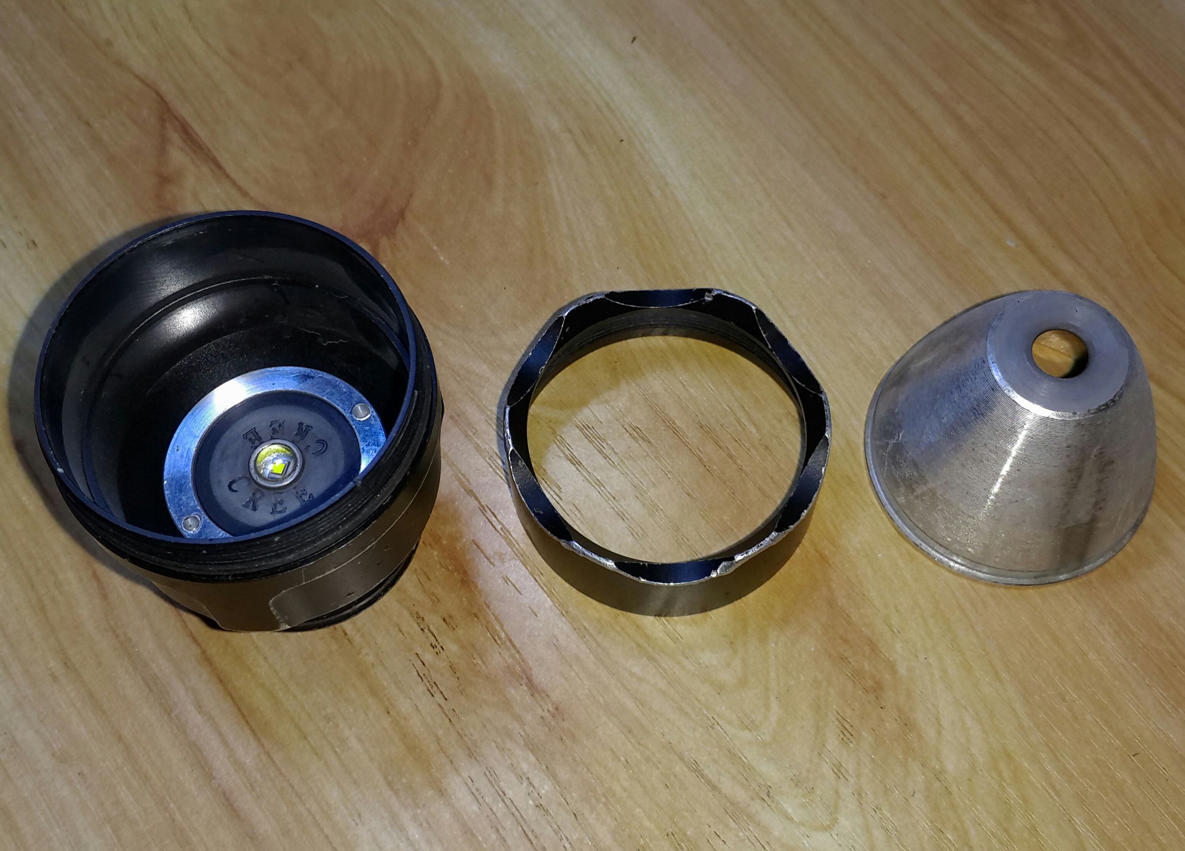 神火远程强光手电筒c8价格,神火手电筒c8-m如何拆卸