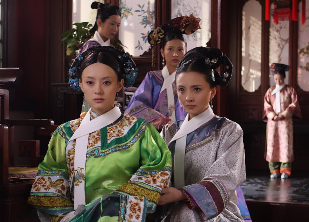 甄嬛传：皇帝就比得上温实初吗？甄嬛才是真正的绿茶婊