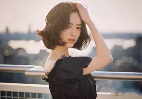 76年属龙2023运势及运程每月运程,女命属龙2018年运程