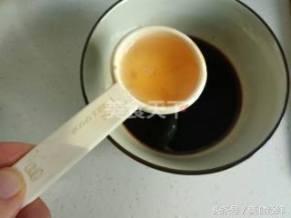酸醋炖刀鱼的做法,秋刀鱼加醋的做法