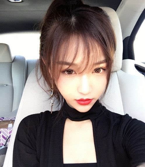 网红王思聪和女伴,王思聪和angelababy关系