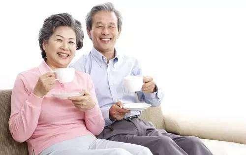 高血压突发急救方法十指放血,高血压控制好有并发症要注意什么