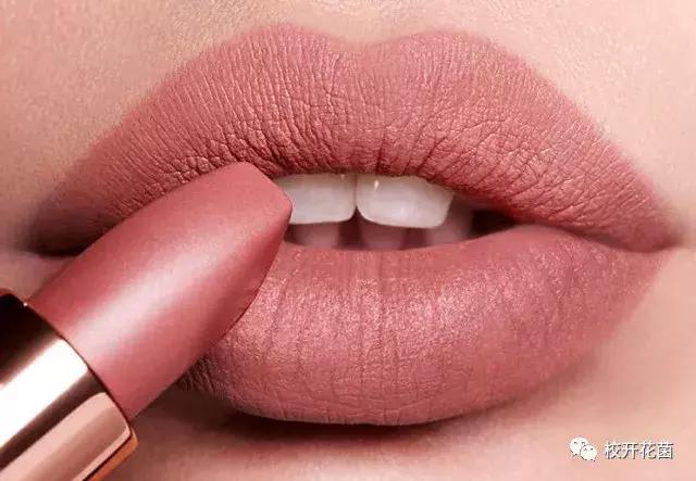 姨妈、吃土统统靠边,今年冬天是干枯玫瑰色的天下!