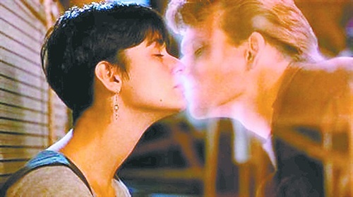 无法超越的经典莫斯科郊外的晚上,一部至今无法超越的电影经典片段