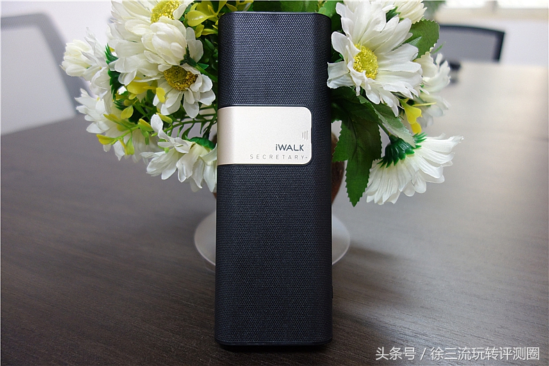 10000mah移动电源推荐,五合一移动电源10000mah