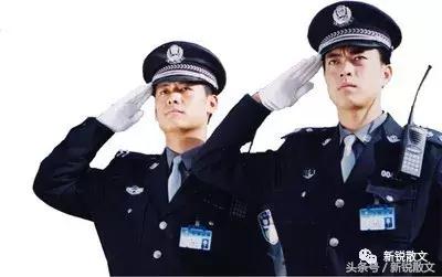 他，这辈子最亲的哥哥