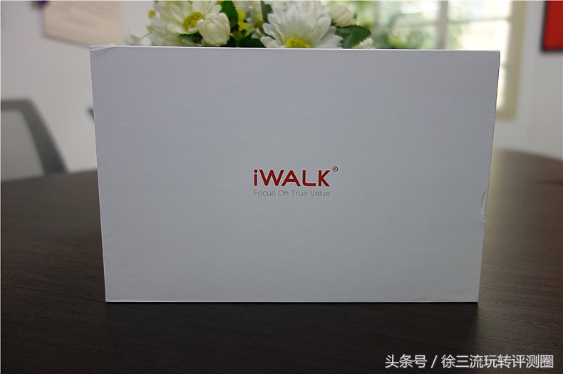 10000mah移动电源推荐,五合一移动电源10000mah