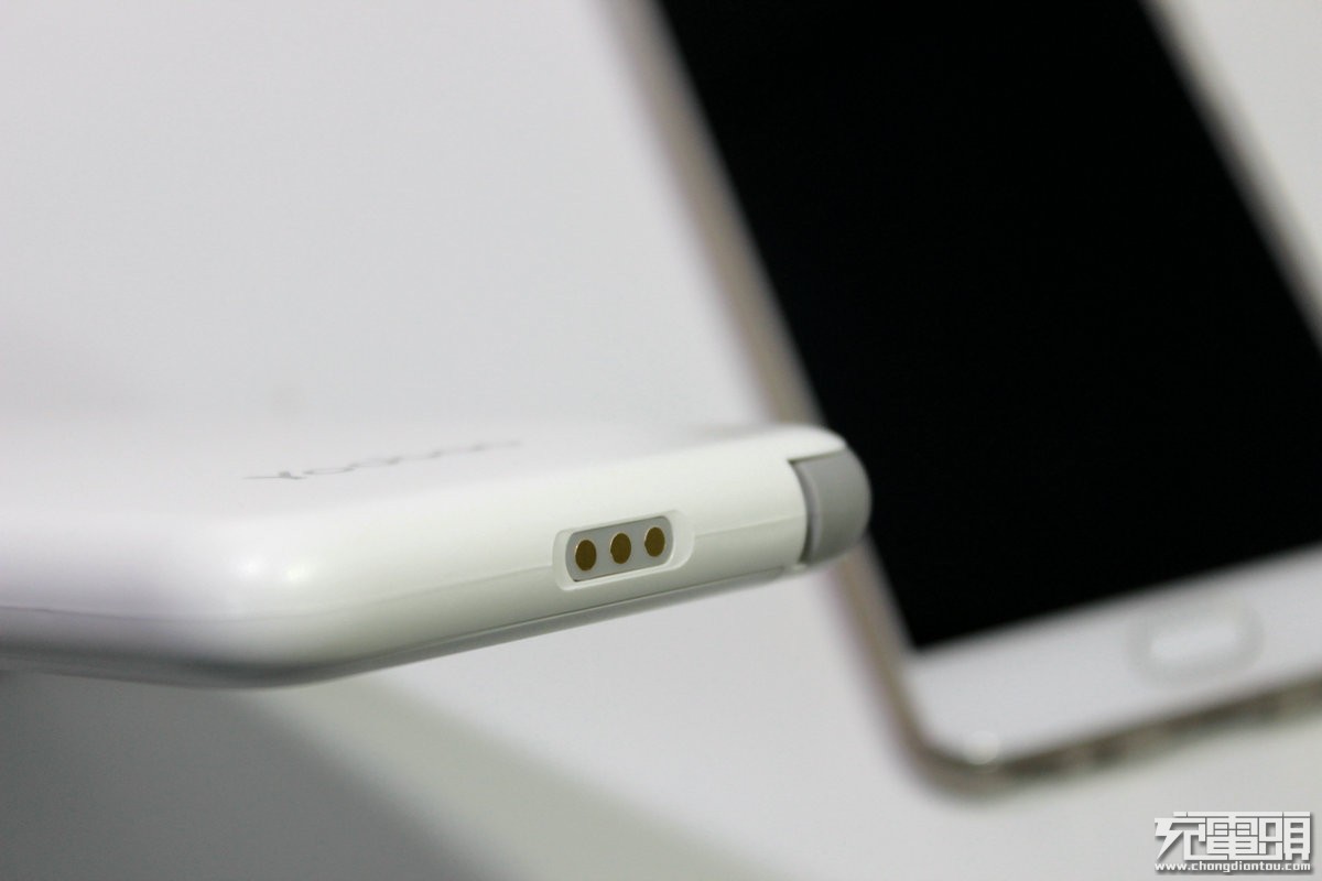 双十一快充充电宝,充电宝双十一推荐