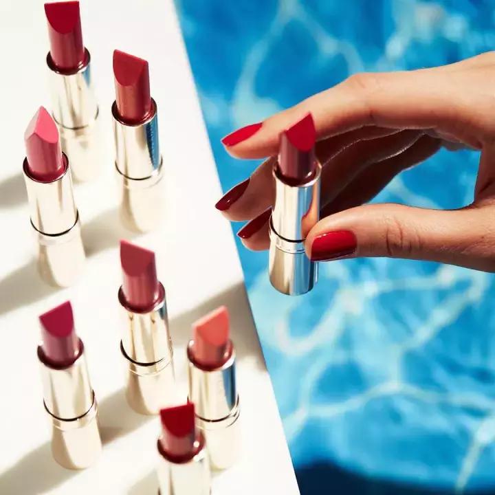 雅诗兰黛口红雪莉同款,雅诗兰黛最新款口红分享