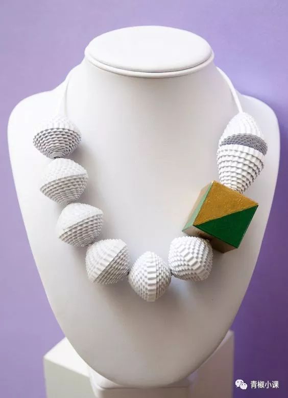 手工串珠珍珠项链配饰搭配 (亲子手工饰品项链)