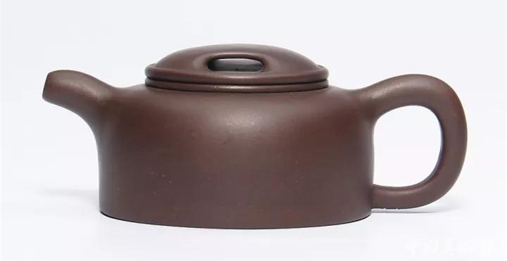 *物文**艺术品网络拍卖，是追风还是挖富矿？