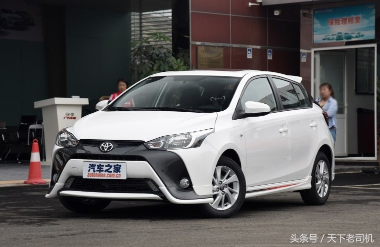 为了幼儿安全安装软件,为儿童安装安全座椅