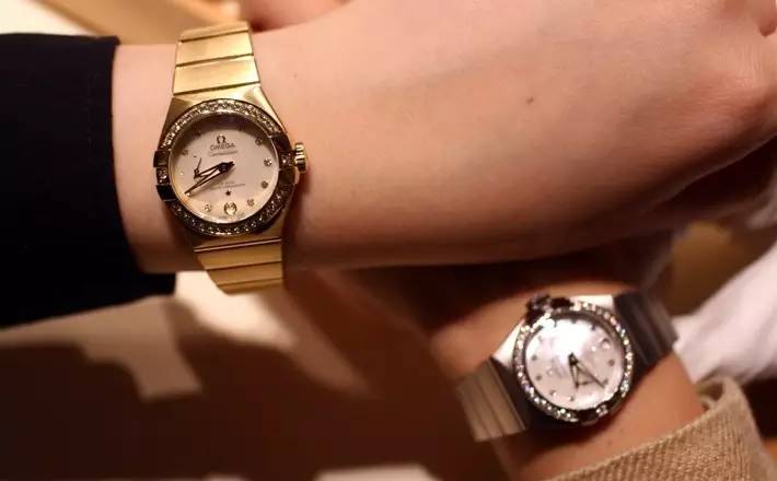 巴塞尔钻石女表,巴塞尔女表经典