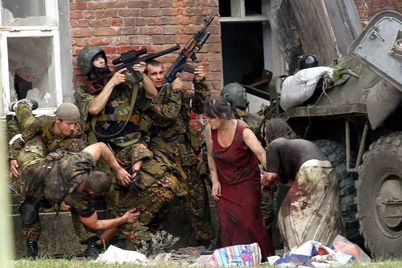 别斯兰第一中学还在上课吗,别斯兰第一中学现状