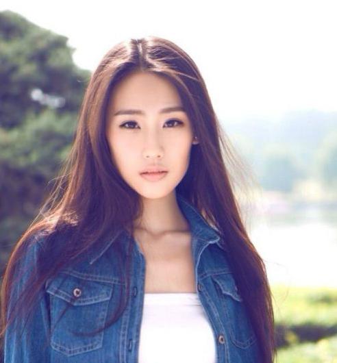 范冰冰杨幂大家都认识网友说：我还认识郭美美这个十八线“女星”